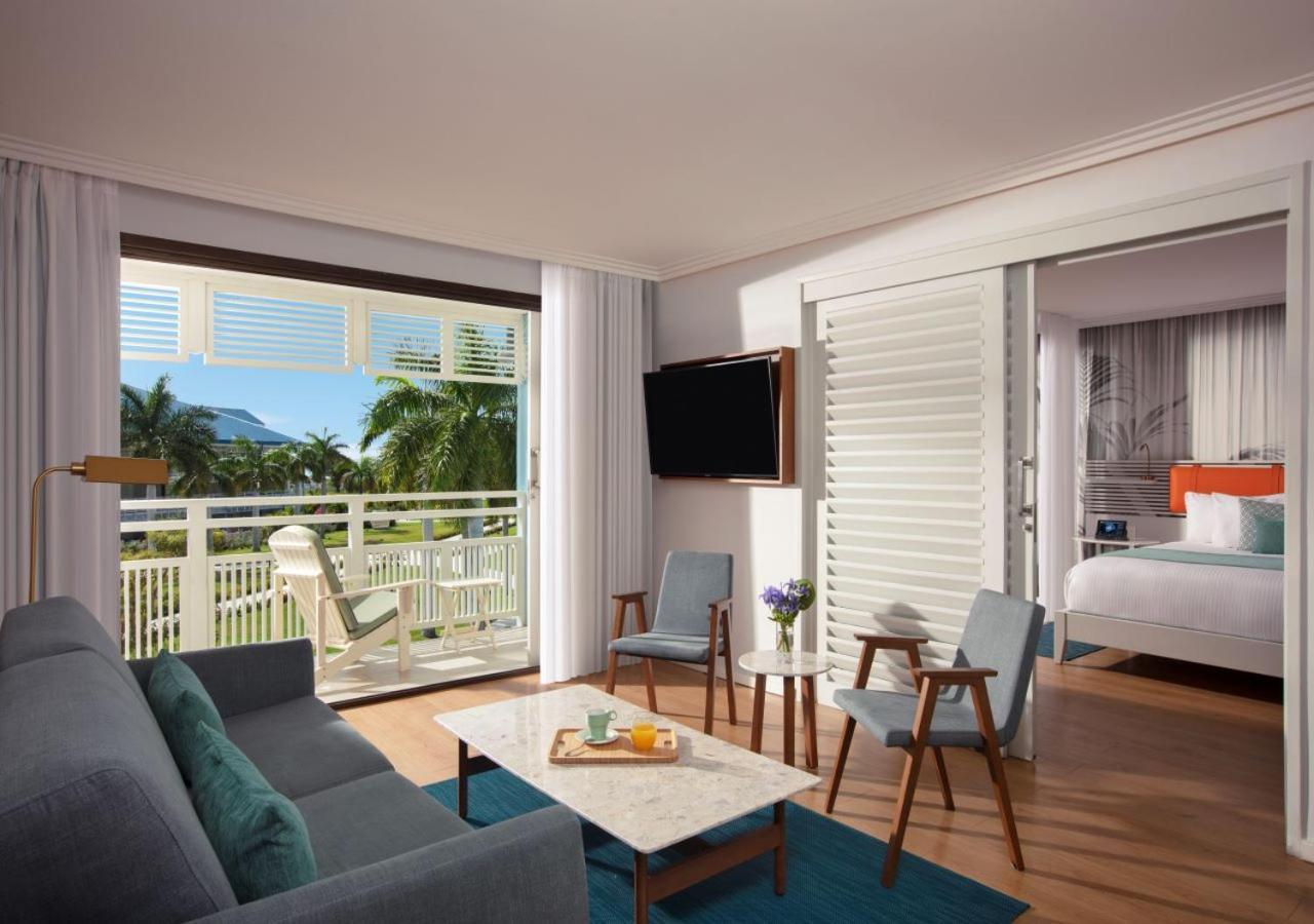 Secrets St Martin Resort & Spa (Adults Only) Grand Case Exterior photo